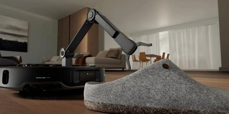 Innovations in Bionic Robotic Hand Vacuum Cleaners at CES 2025